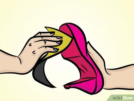 Imagen titulada Break in High Heel Shoes Step 8