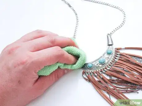 Imagen titulada Clean Silver Turquoise Jewelry Step 5