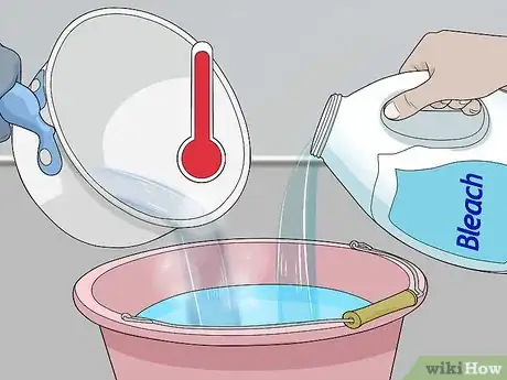 Imagen titulada Clean a Toilet Brush Step 1