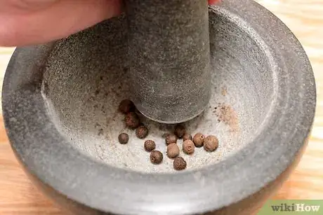 Imagen titulada Use a Mortar and Pestle Step 8