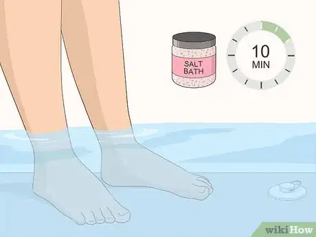 Imagen titulada Give Yourself a Pedicure Using Salon Techniques Step 11