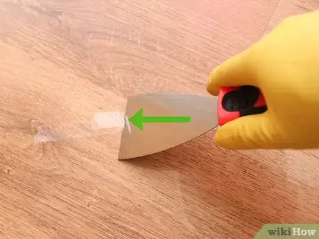 Imagen titulada Remove Adhesive from a Hardwood Floor Step 20