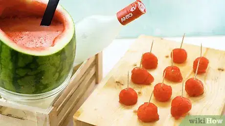 Imagen titulada Make a Vodka Watermelon Step 13