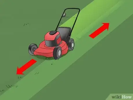 Imagen titulada Mow a Lawn Step 9