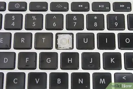 Imagen titulada Fix a Jammed Keyboard Key Step 19