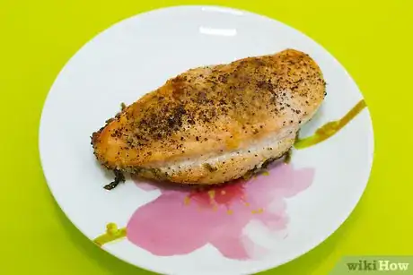 Imagen titulada Bake Boneless Chicken Breast Step 6