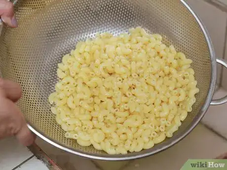 Imagen titulada Make Baked Macaroni and Cheese Step 14