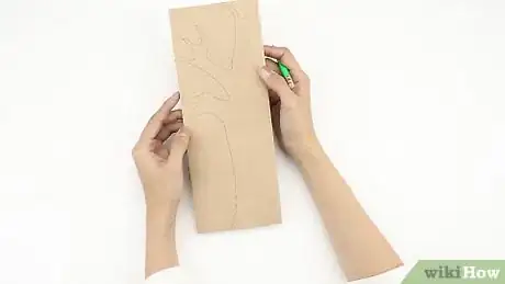 Imagen titulada Make a Tree Out of Paper Step 1