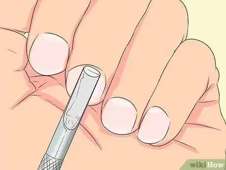 Imagen titulada Use a Cuticle Cutter Step 4