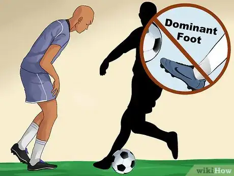 Imagen titulada Defend in Soccer Step 11