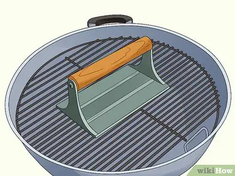 Imagen titulada Use a Grill Press Step 1