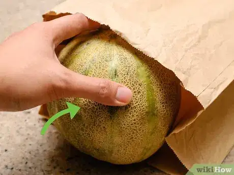 Imagen titulada Ripen a Cantaloupe Step 5