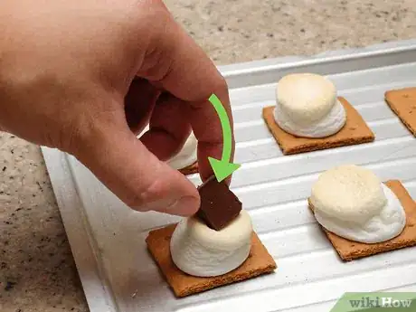 Imagen titulada Make Smores in the Oven Step 5