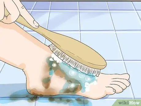 Imagen titulada Remove Stains from Your Feet Step 3