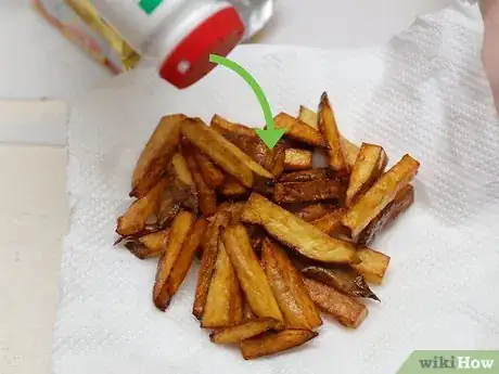 Imagen titulada Fry Chips Step 17