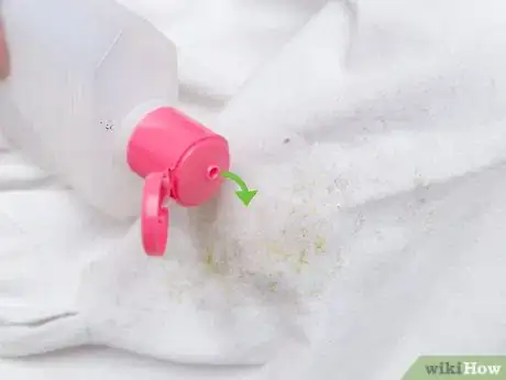 Imagen titulada Remove Grass Stains from Clothing Step 9