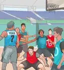 jugar baloncesto