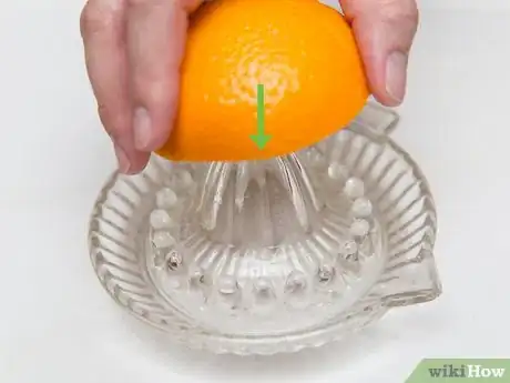 Imagen titulada Eat an Orange Step 5