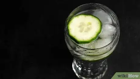 Imagen titulada Make Gin and Tonic Step 9