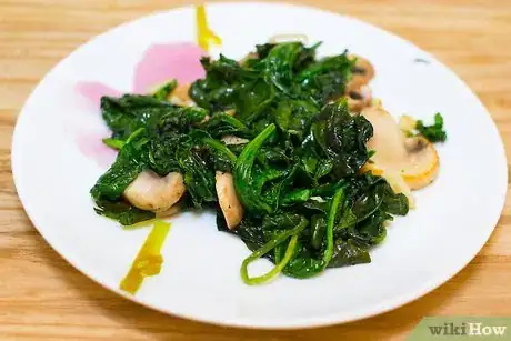 Imagen titulada Sauté Spinach Final