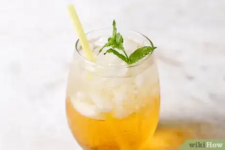 Imagen titulada Make a Mint Julep Step 4