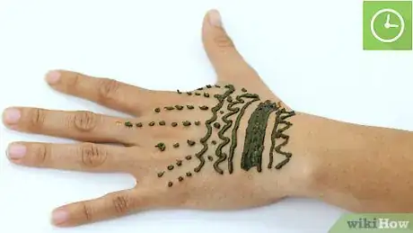 Imagen titulada Use Henna for Skin Step 14