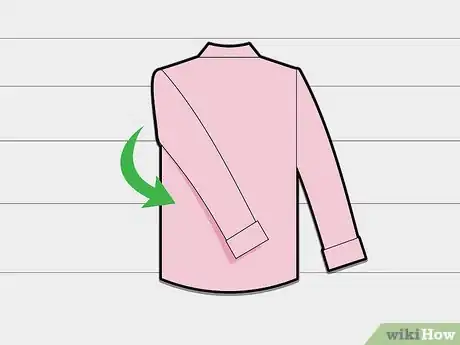 Imagen titulada Fold Long Sleeve Shirts Step 7