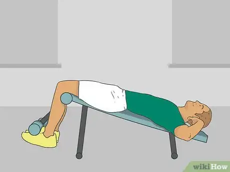 Imagen titulada Do Inclined Sit Ups Step 4