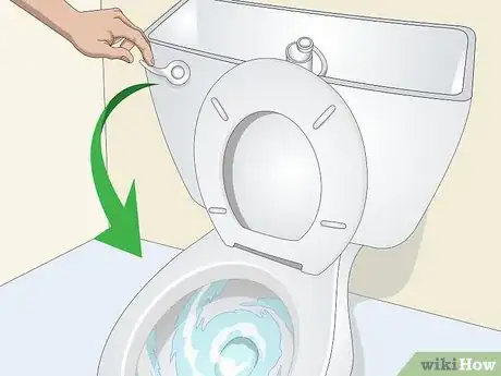 Imagen titulada Unclog an Overflowing Toilet Step 6