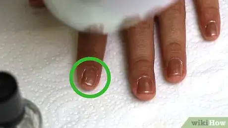 Imagen titulada Do the Perfect Manicure or Pedicure Step 12