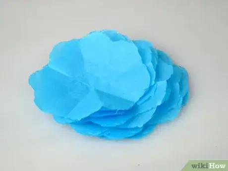 Imagen titulada Make a Paper Pompom Step 30