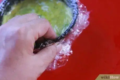 Imagen titulada Keep Guacamole Fresh Step 15