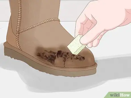 Imagen titulada Clean Ugg Boots Step 10