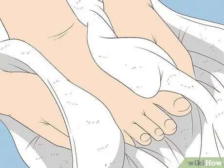 Imagen titulada Remove Dry Skin from Your Feet Using Epsom Salt Step 8