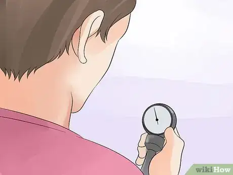 Imagen titulada Check Your Blood Pressure with a Sphygmomanometer Step 12