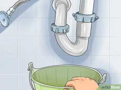 Imagen titulada Replace a Bathroom Faucet Step 2