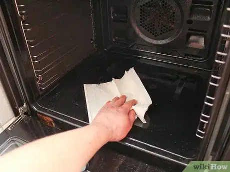 Imagen titulada Clean a Convection Oven Step 4