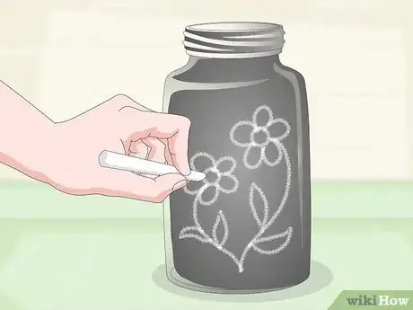 Imagen titulada Paint Glass Jars Step 20