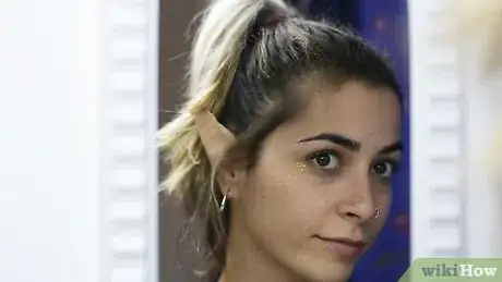 Imagen titulada Make Elf Ears Step 10