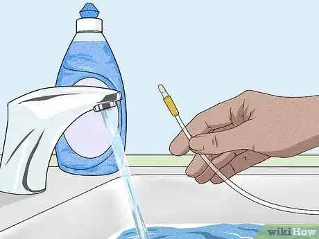 Imagen titulada Clean a Breast Pump Step 7