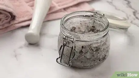 Imagen titulada Make a Sugar Scrub Step 15