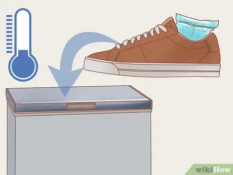 Imagen titulada Make a Shoe Wider Step 7