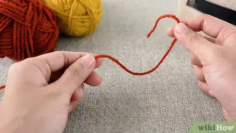 Imagen titulada Make a Slip Knot Step 7