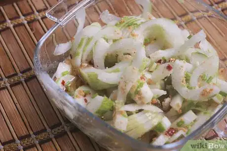 Imagen titulada Make Cucumber Salad Step 32