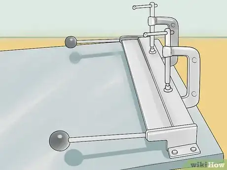 Imagen titulada Bend Aluminum Step 4