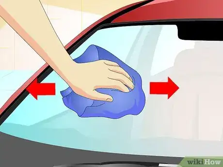 Imagen titulada Repair a Windshield Step 10