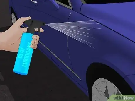 Imagen titulada Remove Old Car Wax Step 10