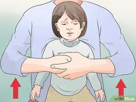 Imagen titulada Perform the Heimlich Maneuver on a Toddler Step 12