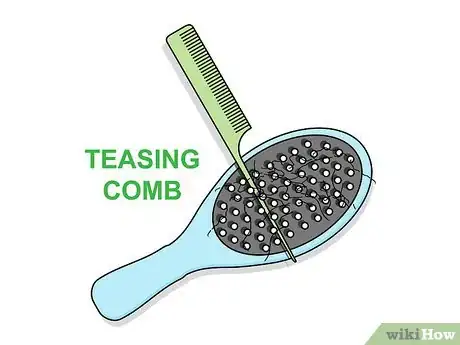 Imagen titulada Clean a Bristled Hairbrush Step 4