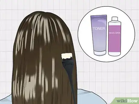 Imagen titulada Maintain Ash Brown Hair Step 4